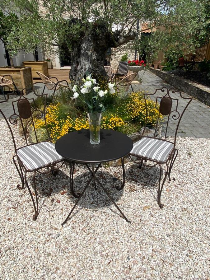 Celine Et Olivier Bed & Breakfast Pornic Bagian luar foto