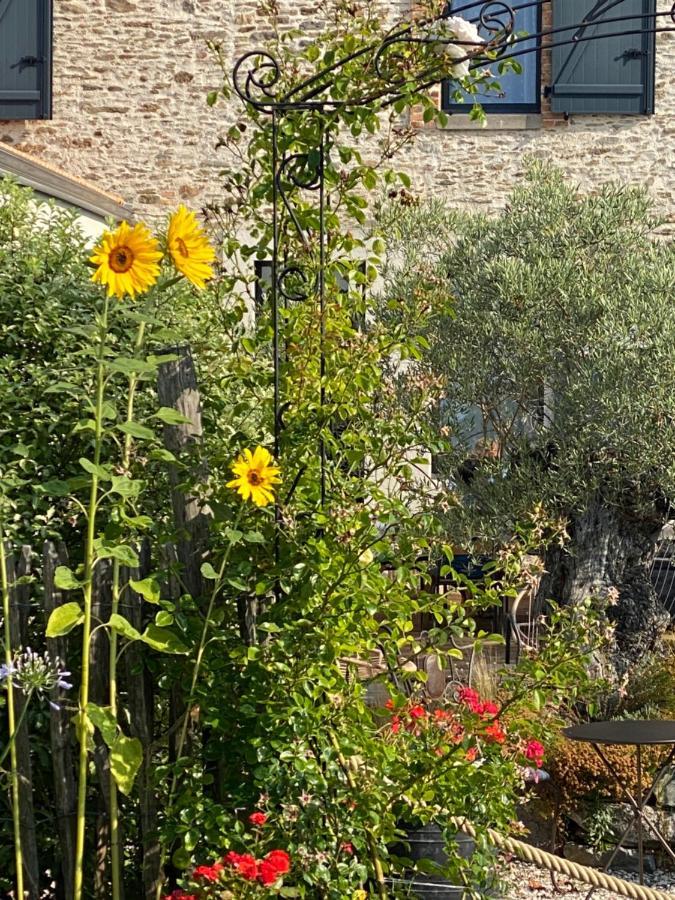 Celine Et Olivier Bed & Breakfast Pornic Bagian luar foto
