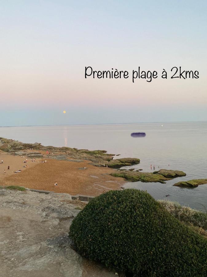 Celine Et Olivier Bed & Breakfast Pornic Bagian luar foto