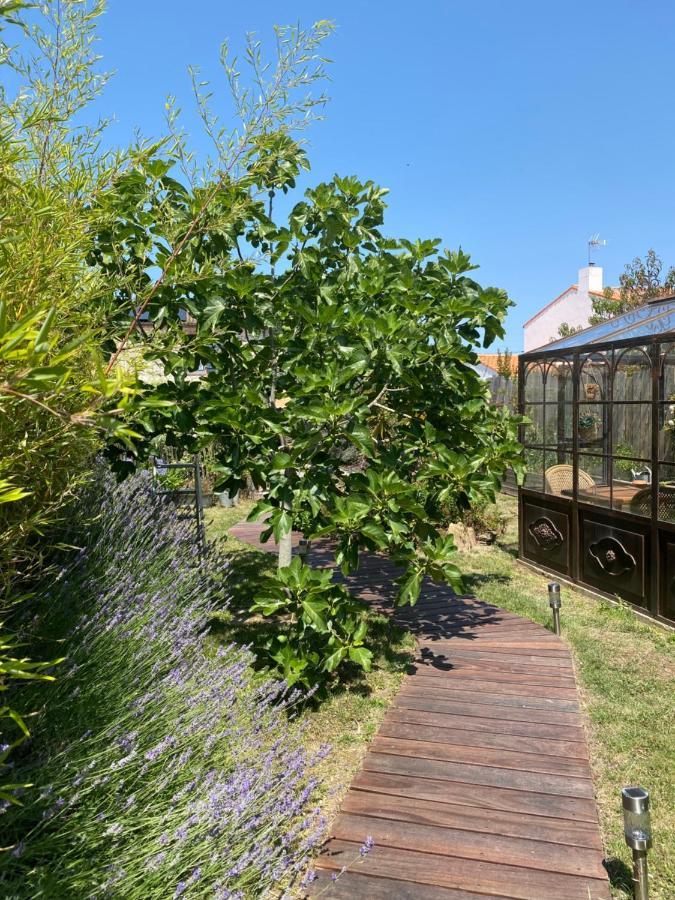 Celine Et Olivier Bed & Breakfast Pornic Bagian luar foto